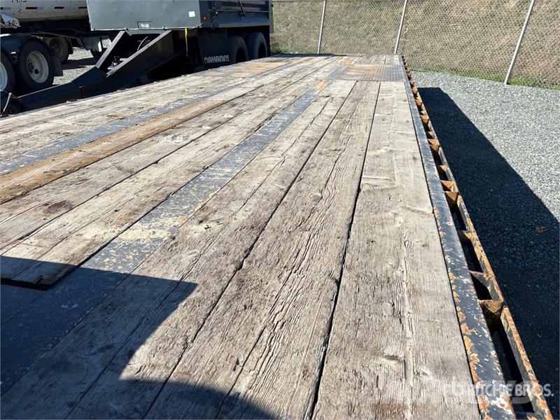 Precision Husky FG30F 32 ft T/A Gooseneck Tilt Deck Trailer Incarcator agabaritic