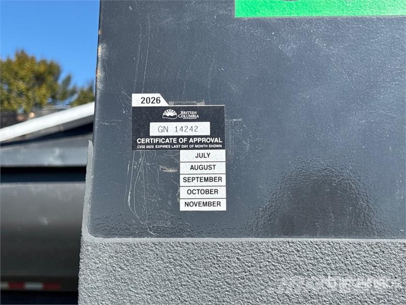 Precision Husky FG30F 32 ft T/A Gooseneck Tilt Deck Trailer Incarcator agabaritic