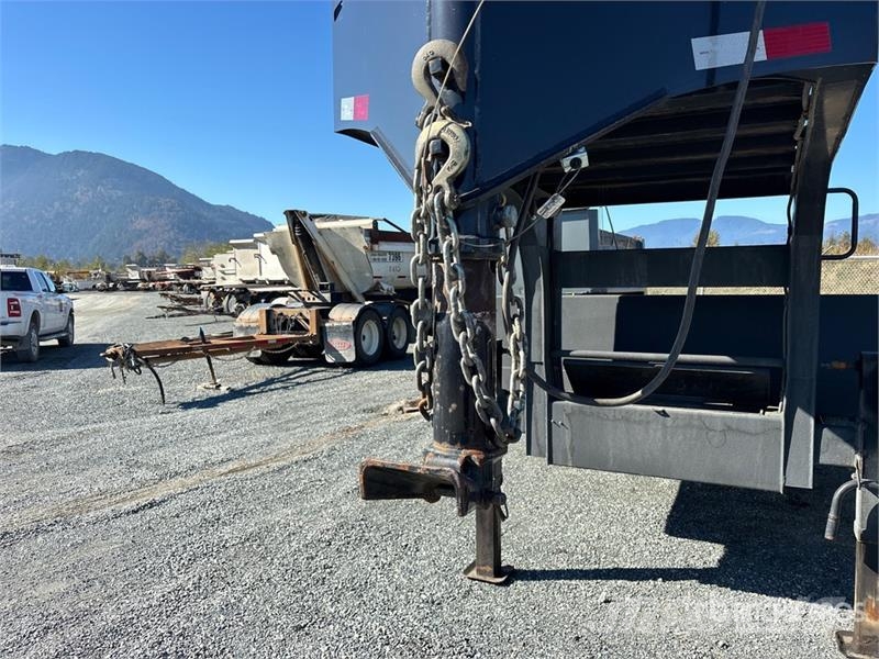Precision Husky FG30F 32 ft T/A Gooseneck Tilt Deck Trailer Incarcator agabaritic