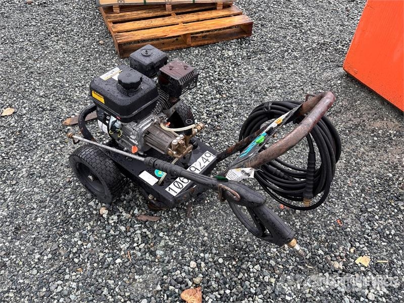 Pressure Washer Düsük basinçli yikama makinalari