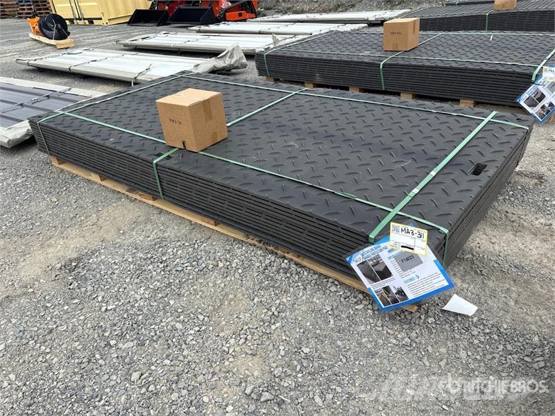 Quantity of (12) SKLP SK-LJB12 94 in x 47 in Poly Transport - Autres