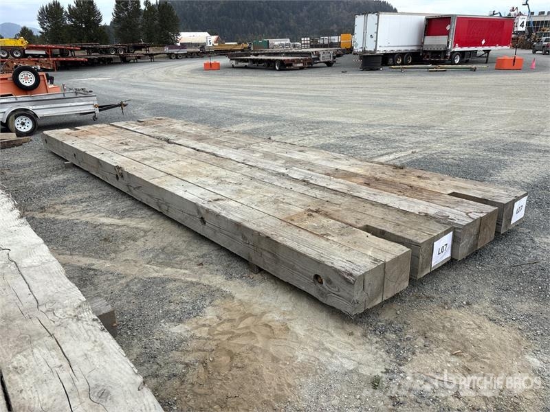Quantity of (2) 4 ft x 12 in x 25 ft 6 in Timber C Crane spares & accessories