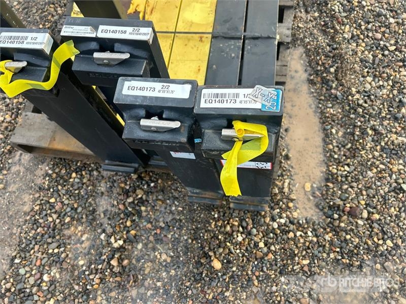 Quantity of (2) Bolzoni 48 in Lift Truck Forks Viljuške