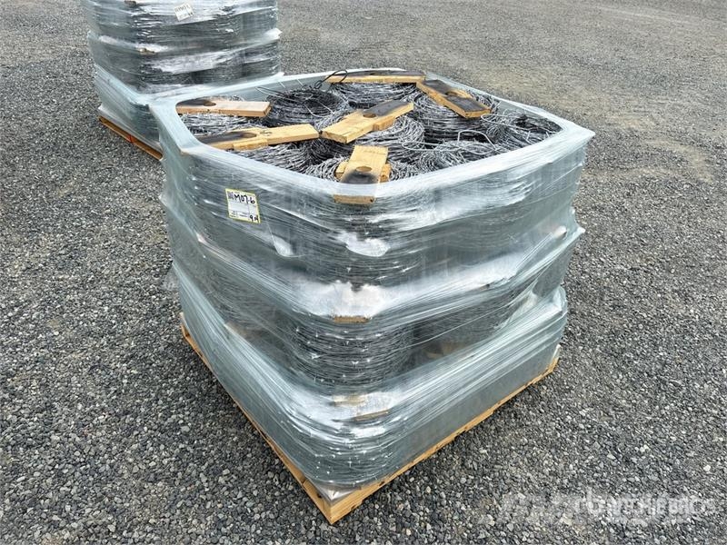 Quantity of (27) Barbed Wire (Unused) 건설 장비 - 기타