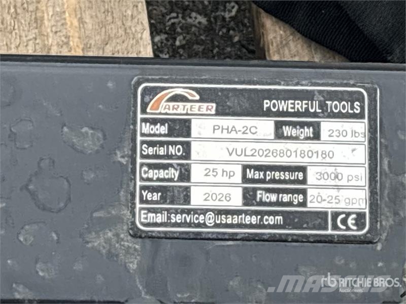 Quantity of (3) ARTEER PHA-2C-3 Skid Steer 3-Poin Andre komponenter