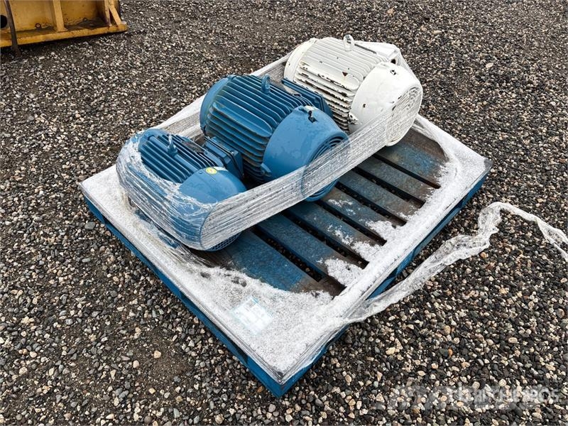  Quantity of (3) Electric Motor Industrijski motori