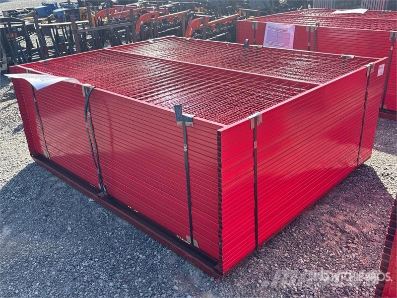  Quantity of (30) Canex 8 ft x 6 ft Powder Coated T Andre komponenter