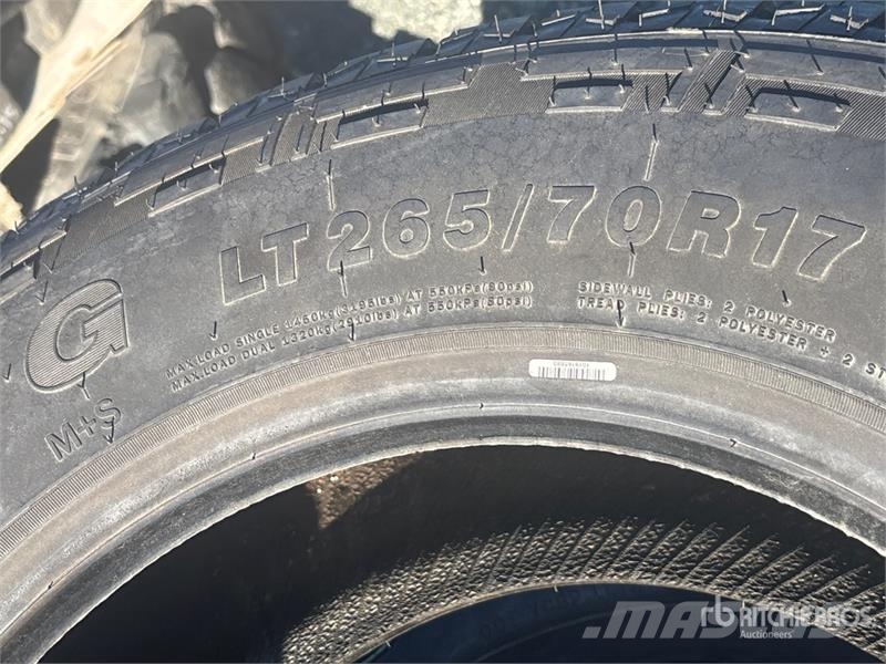  Quantity of (4) LT265/70R17 Tires (Unused) 轮胎、车轮、轮圈