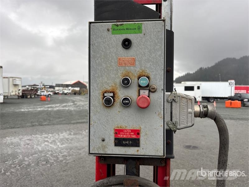  Quantity of (4) Transquip RM16 Electric Truck Hois Sonstige Baumaschinen