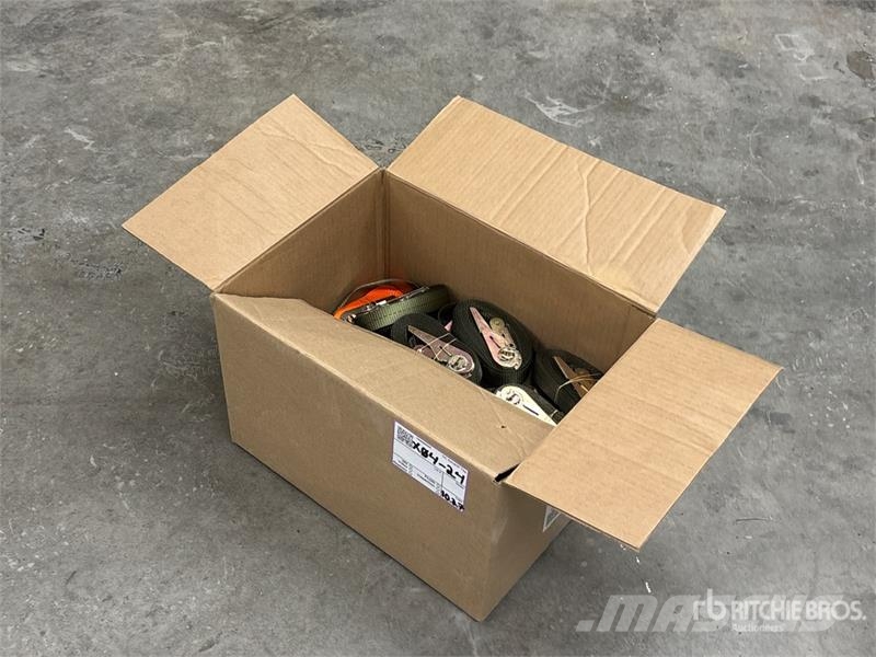  Quantity of (40)  SDLanch Ratchet Straps (Unused) مكونات أخرى