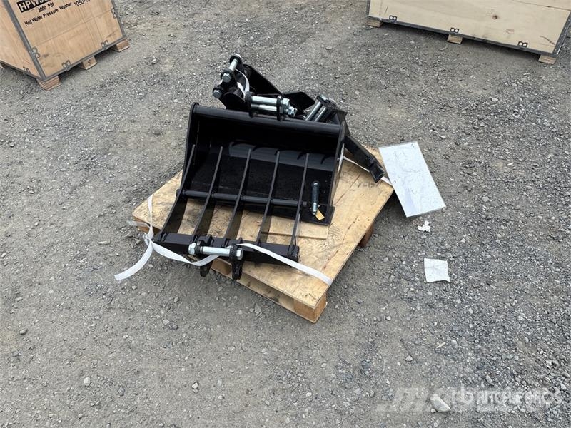 Quantity of (5) AGT 12EX-SET5 Mini Excavator Atta Egyéb alkatrészek