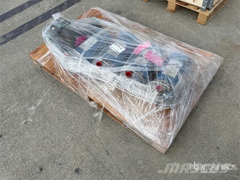 Quantity of (5) Water Pump Wasserpumpen