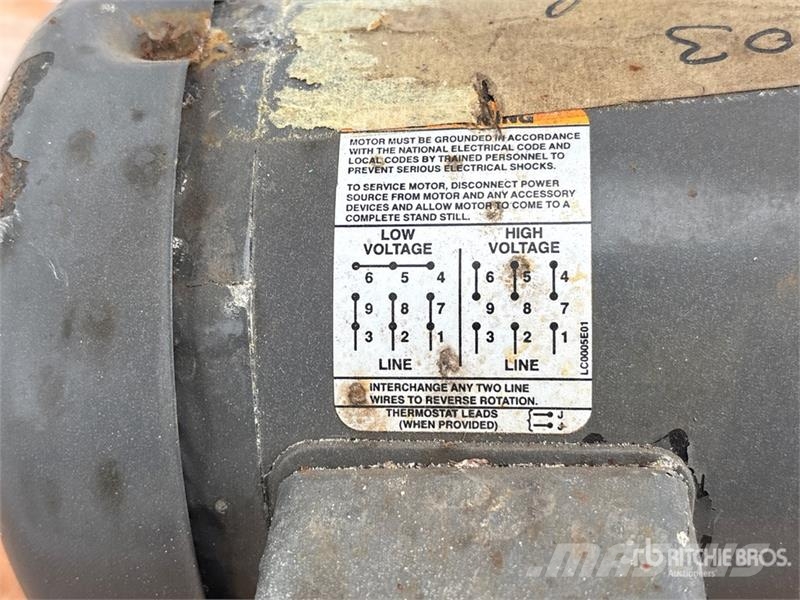 Quantity of (5) Water Pump Wasserpumpen