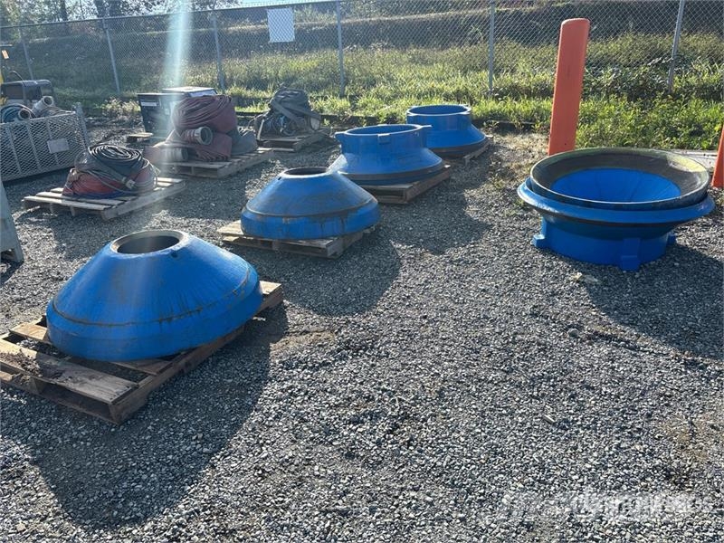 Quantity of (6) Cone Liners Medium Coarse - Fits T Gradbeništvo - drugo