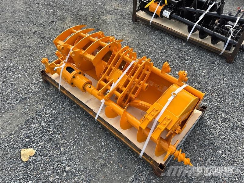 Quantity of (8) GIYI Cat 301 GYA-8 Mini Excavator Other components
