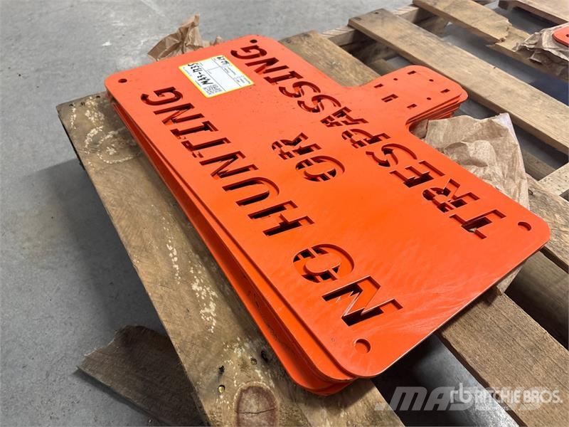  Quantity of (8)  SKLP SK-NHT8 Warning Signs (Unuse Otros componentes