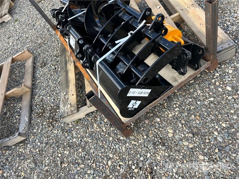 Quantity of (8) VICSEC VCA-8 Mini Excavator Attac Other components
