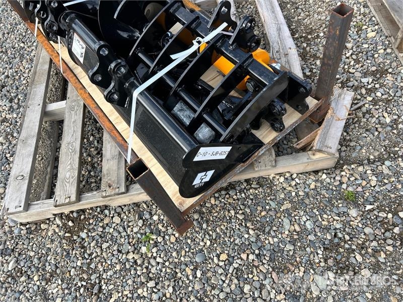  Quantity of (8)  VICSEC VCA-8 Mini Excavator Attac Other components