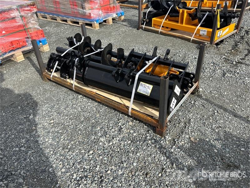 Quantity of (8) VICSEC VCA-8 Mini Excavator Attac Andre komponenter