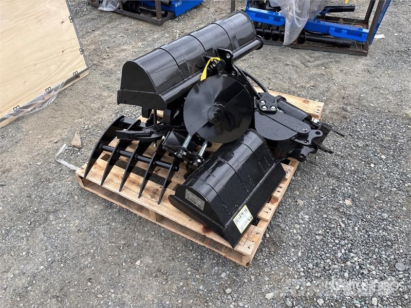 Quantity of (9) AGT 12EX-ATA Mini Excavator Attac Egyéb alkatrészek