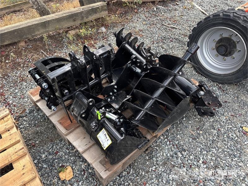Quantity of (9) AGT 12EX-ATA Mini Excavator Attac Drugi deli