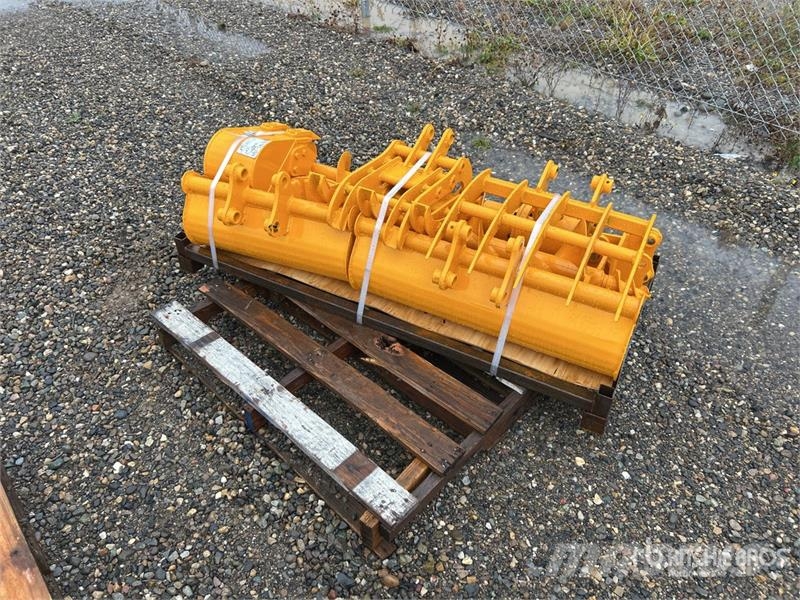  Quantity of Excavator Attachments Andre komponenter