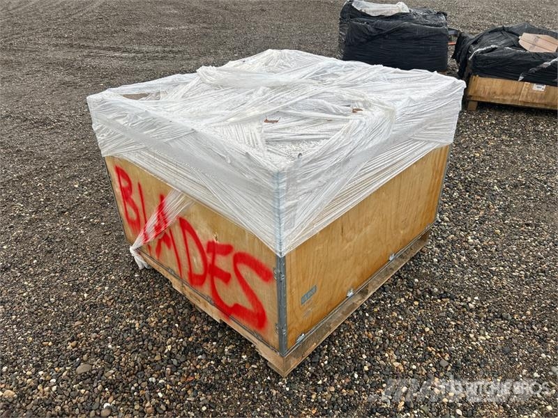  Quantity of Lenox Bandsaw Blades Інше обладнання