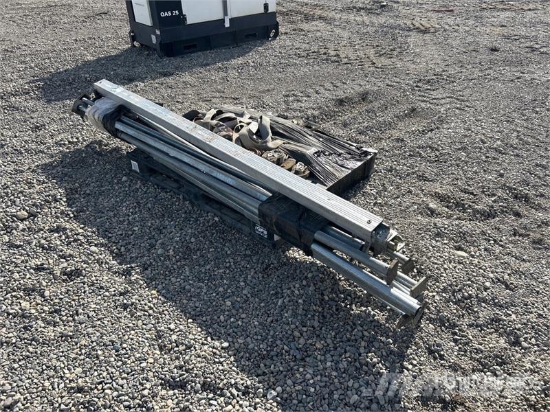 Quantity of Load Straps and Load Bars Andre komponenter