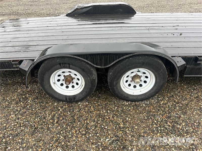 Rainbow 18 ft T/A Equipment Trailer Прицепы-Автовозы