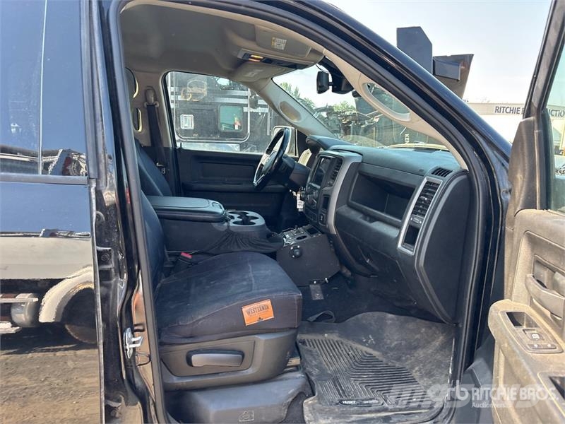RAM 1500 Прочие фургоны