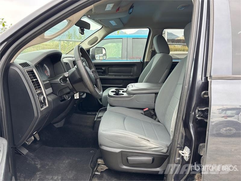 RAM 1500 Прочие фургоны