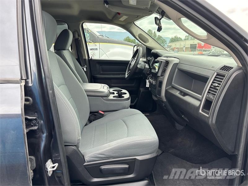 RAM 1500 Прочие фургоны