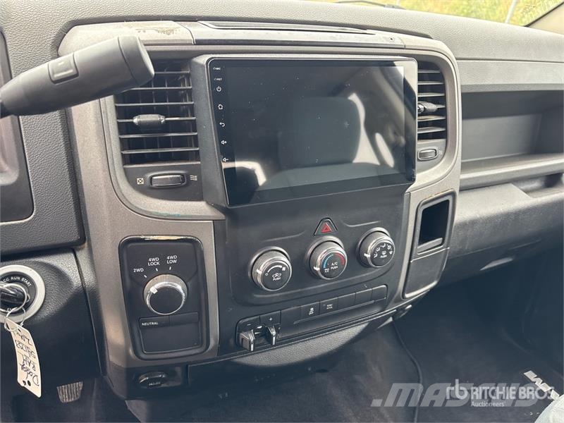 RAM 1500 Прочие фургоны