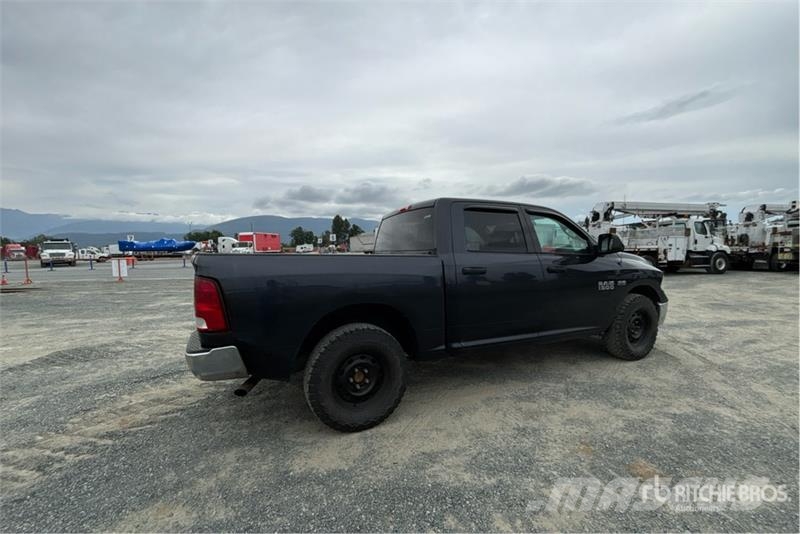 RAM 1500 Прочие фургоны