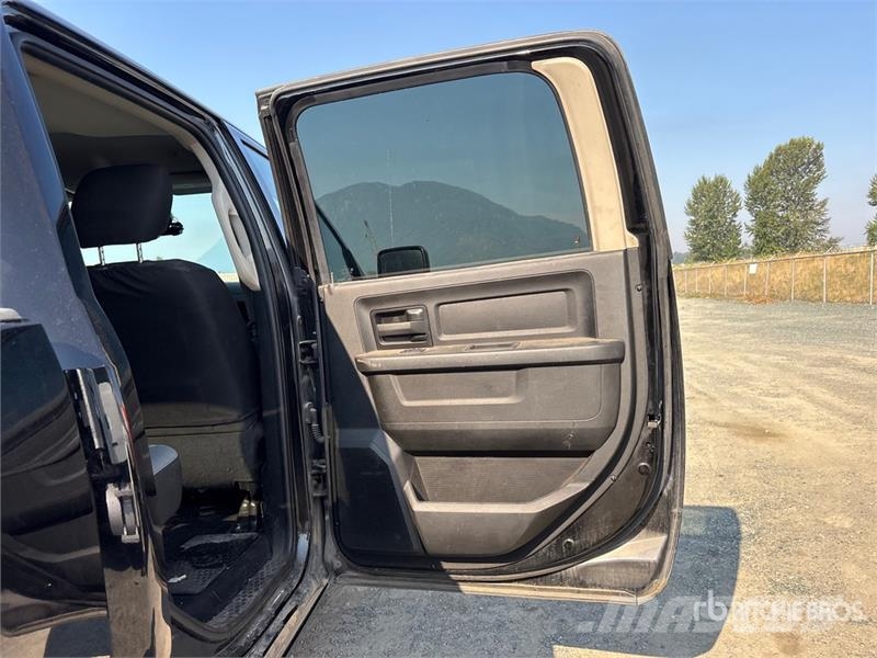 RAM 1500 Прочие фургоны