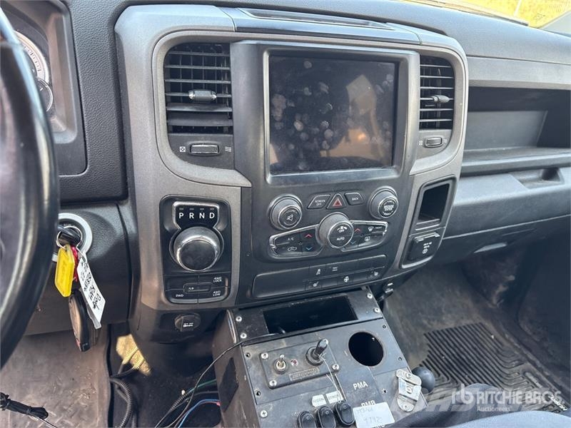 RAM 1500 Прочие фургоны