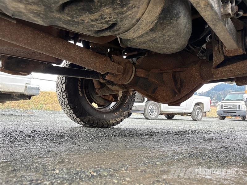 RAM 2500 4x4 Crew Cab Pickup Прочие фургоны