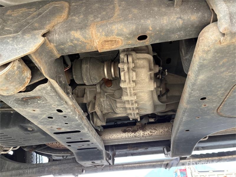 RAM 3500 4x4 Crew Cab Pickup Muu
