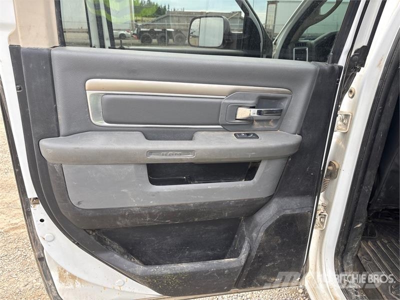 RAM 3500 SLT 4x4 Crew Cab Pickup Anders
