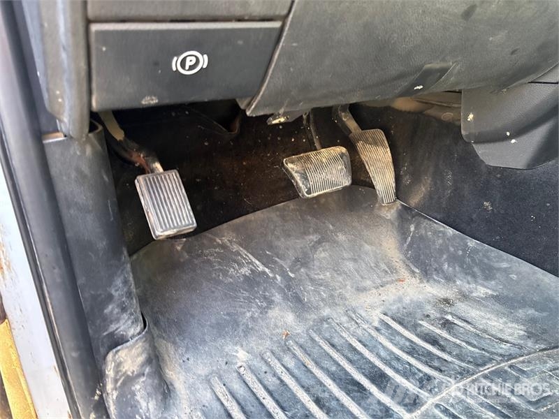 RAM 3500 SLT 4x4 Crew Cab Pickup Other