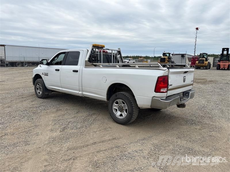 RAM 3500 SLT 4x4 Crew Cab Pickup Anders