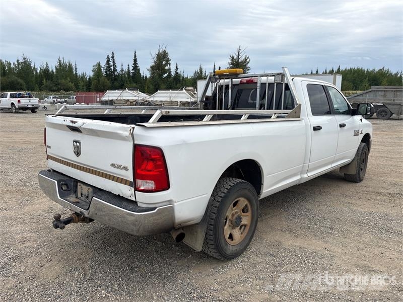 RAM 3500 SLT 4x4 Crew Cab Pickup Anders