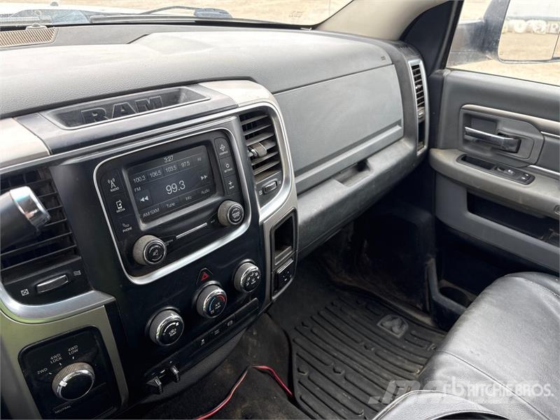 RAM 3500 SLT 4x4 Crew Cab Pickup Anders