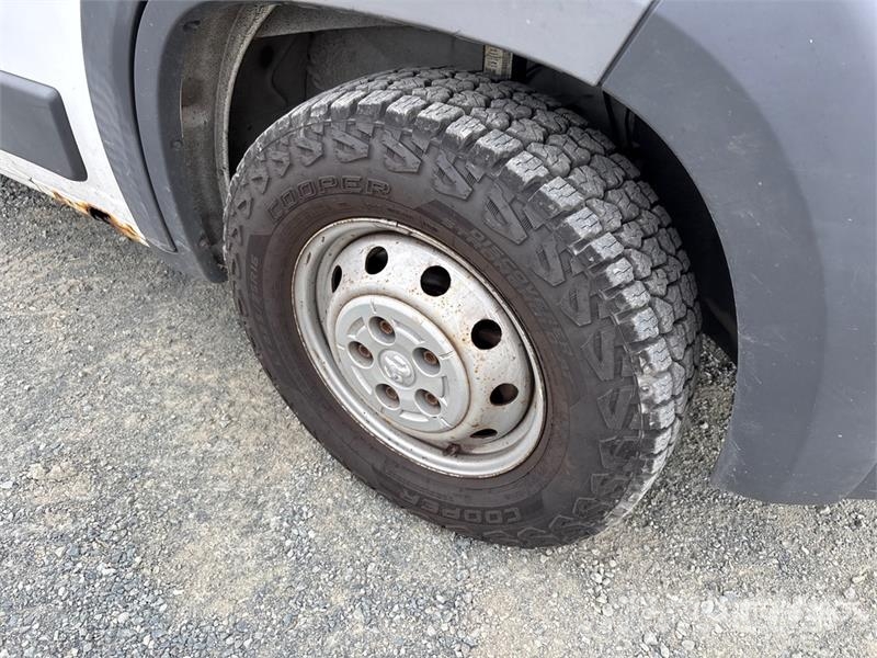 RAM Promaster 2500 Camperized Van Samochody osobowe