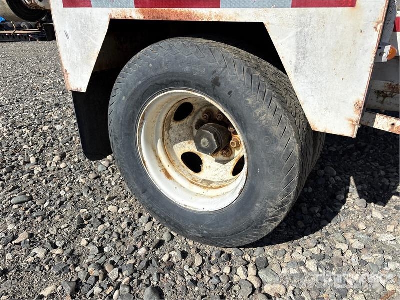 Roadrunner Pole Trailer مقطورات أخرى