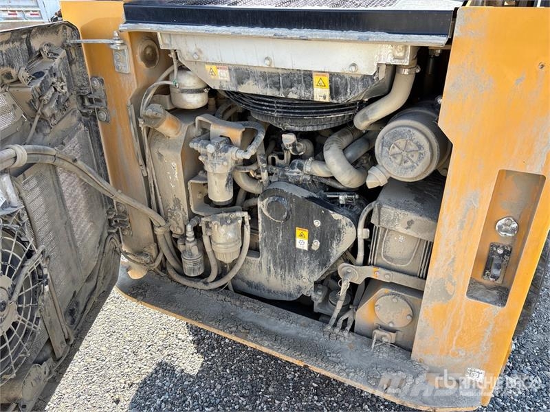 Sany SS270V Skid Steer Loader Liukuohjatut kuormaajat