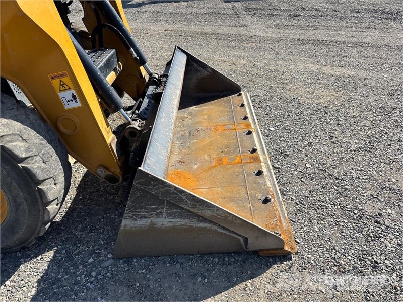Sany SS270V Skid Steer Loader Liukuohjatut kuormaajat