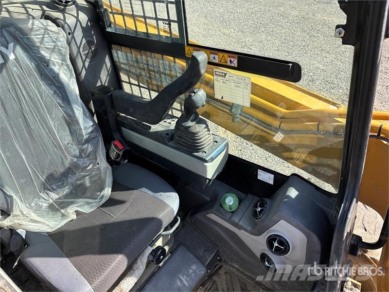 Sany SS270V Skid Steer Loader Liukuohjatut kuormaajat