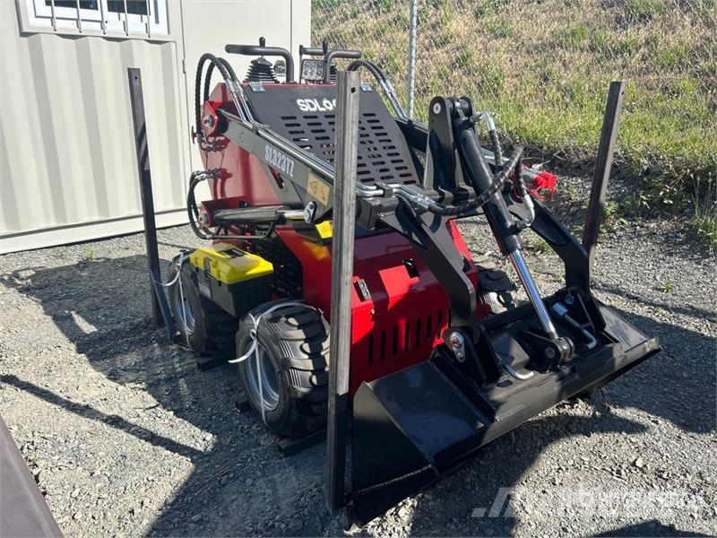 SDLOOL SL-323TZ Mini Skid Steer Loader (Unused) Skid steer loaders