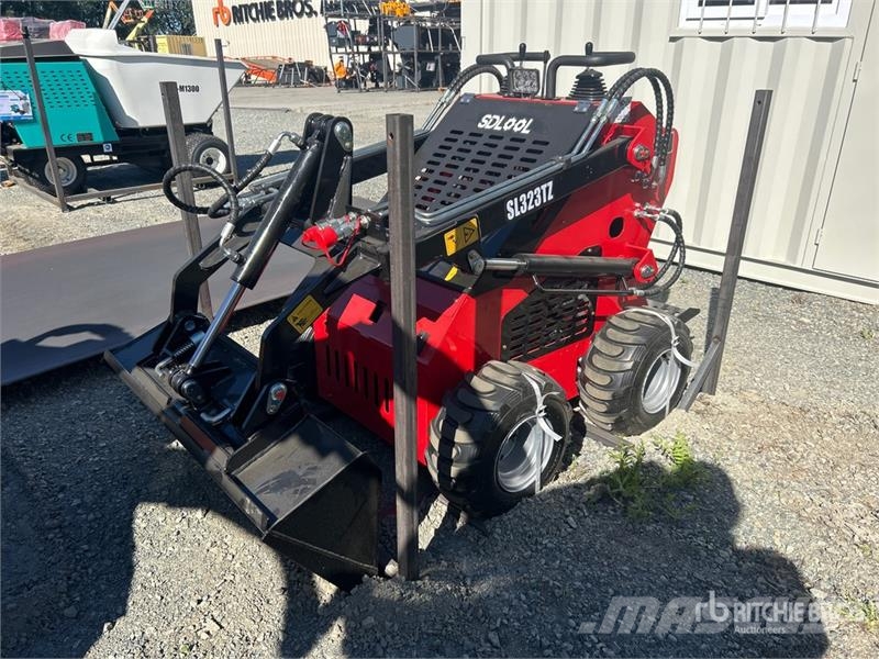 SDLOOL SL-323TZ Mini Skid Steer Loader (Unused) Skid steer loaders